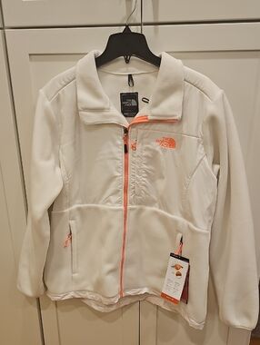 The North Face Denali White Fleece Jacket with Coral Pink Trim NWT